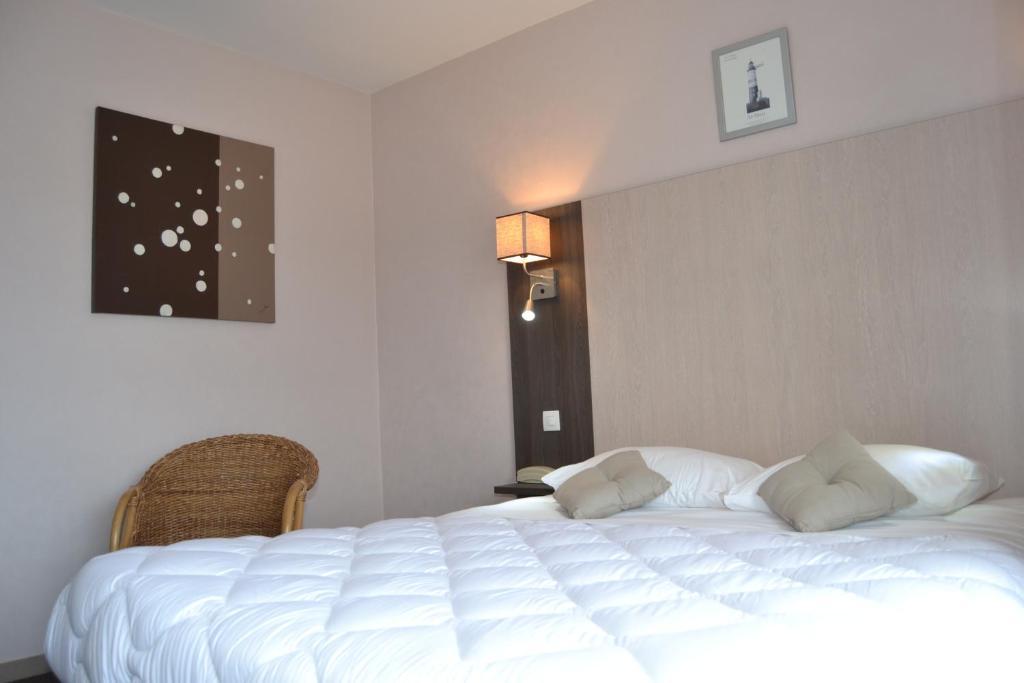 Logis Les Parcs Hotel Talmont-Saint-Hilaire Ruang foto